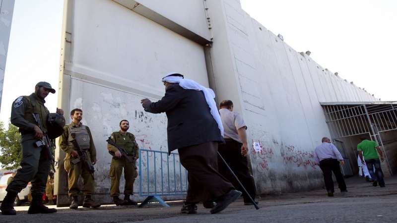محكمة الاحتلال ترجئ البتّ في اخلاء عائلات فلسطينية