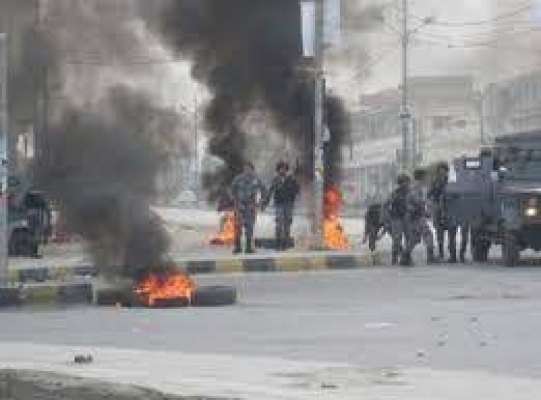 شغب وحرق منازل ومركبات احتجاجا على مقتل شاب في معان