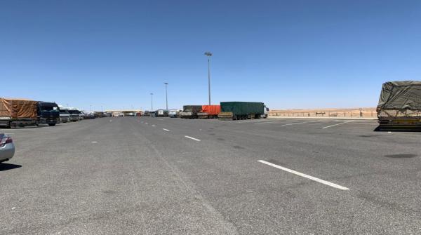 أزمة معبر البطحاء السعودي تنفرج.. سائقو الشاحنات الأردنيين يعودون للعمل