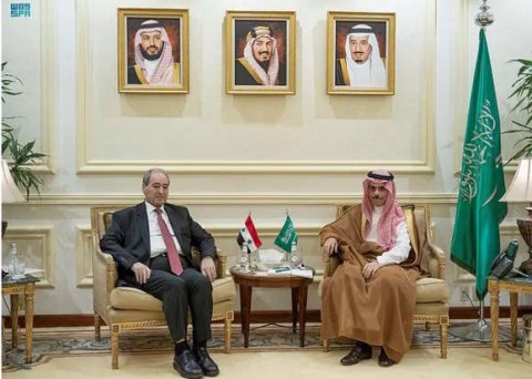 السعودية وسوريا ترحبان بعودة العلاقات الدبلوماسية بينهما