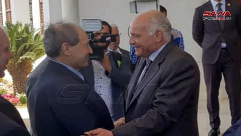 وزير الخارجية السوري يصل الجزائر