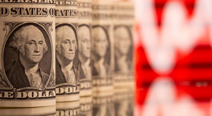 تراجع الدولار الأمريكي عن أعلى مستوى سجله الأسبوع الماضي