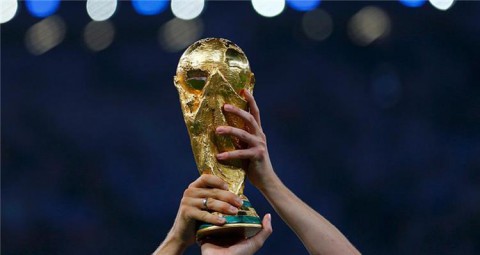 السعودية تبلغ مصر واليونان بانسحابها من ملف استضافة كأس العالم 2030