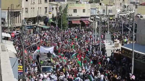 مسيرات جماهيرية بالمحافظات تضامنا مع غزة