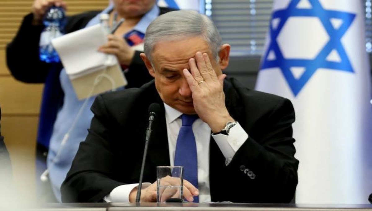 إعلام عبري يحمل حكومة نتنياهو مسؤولية تعطيل صفقة الأسرى