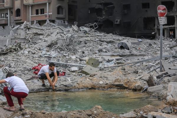 اطباء اردنيون يحذرون: غزة على شفا كارثة وبائية
