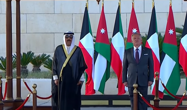 الملك وامير الكويت يؤكدان الاعتزاز بالعلاقات الاخوية التاريخية بين البلدين