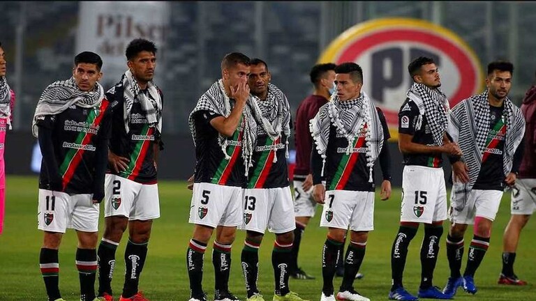 هكذا تضامن لاعبو بالستينو التشيلي اطفال غزة ضحايا الابادة