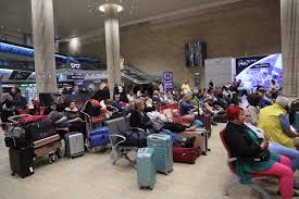 نصف مليون اسرائيلي غادروا بلا رجعة.. وبينيت يدعو الاسرائيليين لعدم الهجرة
