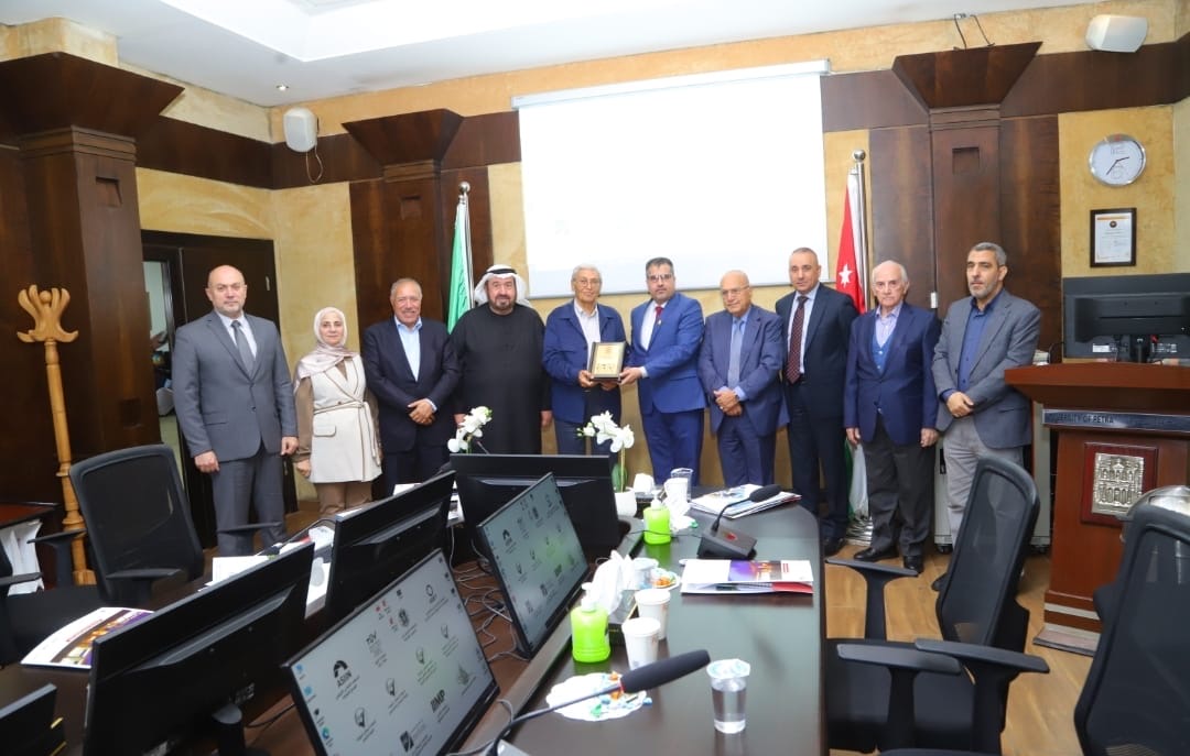 جامعة البترا ومنتدى المستثمر العربي العالمي يؤكدان ضرورة تجسير الفجوة بين الأكاديميا والصناعة
