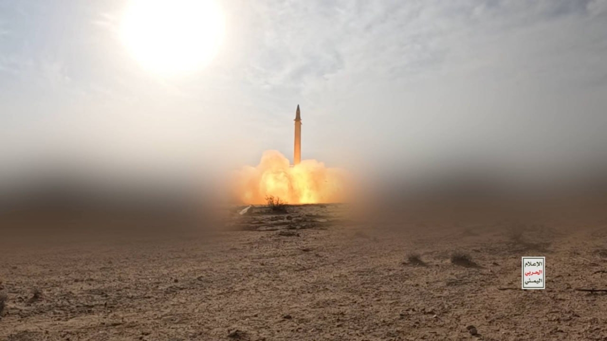 انصار الله الحوثي: مستمرون بحظرِ حركةِ الملاحةِ البحريةِ الإسرائيليةِ والملاحةِ الجويةِ بمطارِ اللد