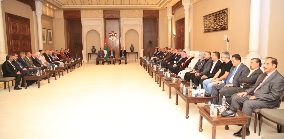 العيسوي: الملك يقود تحديثًا يعزز منعة الدولة ويوازن بين الأمن والعدالة