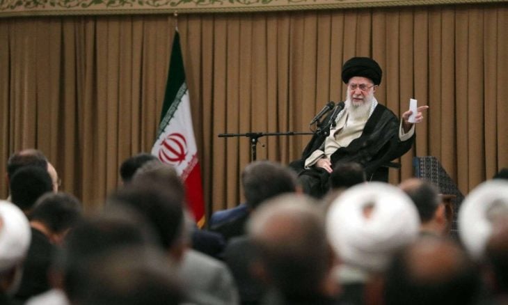 هل ترفض ايران المقترح الامريكي.. وخامنئي: يتعارض والمصالح الوطنية