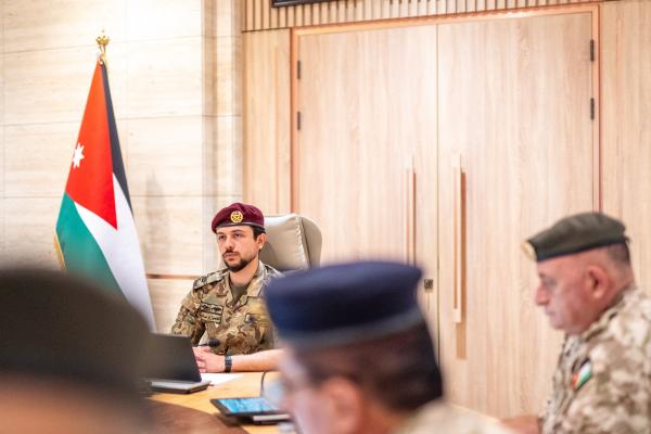 ولي العهد يزور القيادة العامة: أمن الأردن وشعبه فوق أي اعتبار