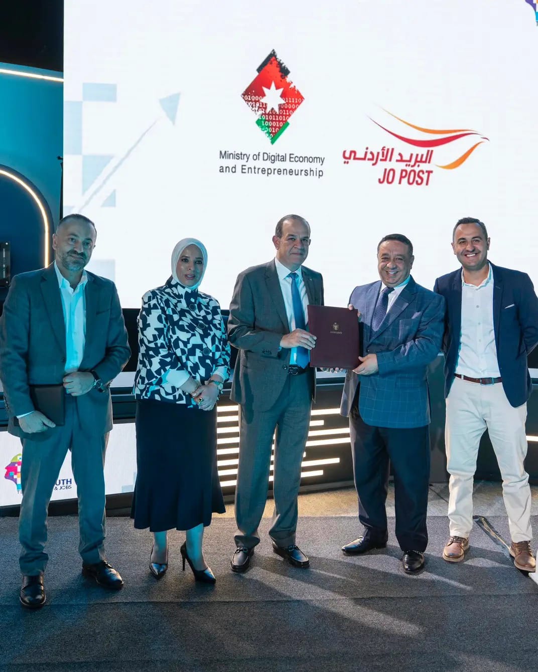 الاقتصاد الرقمي والبريد الأردني يوقعان اتفاقية تدريب 150 شاباً ببرنامج التدريب بمكان العمل