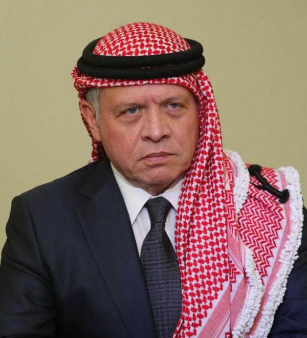 الملك باتصال مع سلطان عُمان: استمرار التصعيد يهدد أمن واستقرار المنطقة
