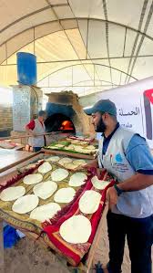 مطبخ الحملة الأردنية يواصل تقديم الطعام في جنوب غزة فيديو