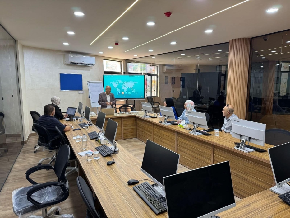 انطلاق جلسات تعزيز مهارات العاملين بالقطاع البريدي