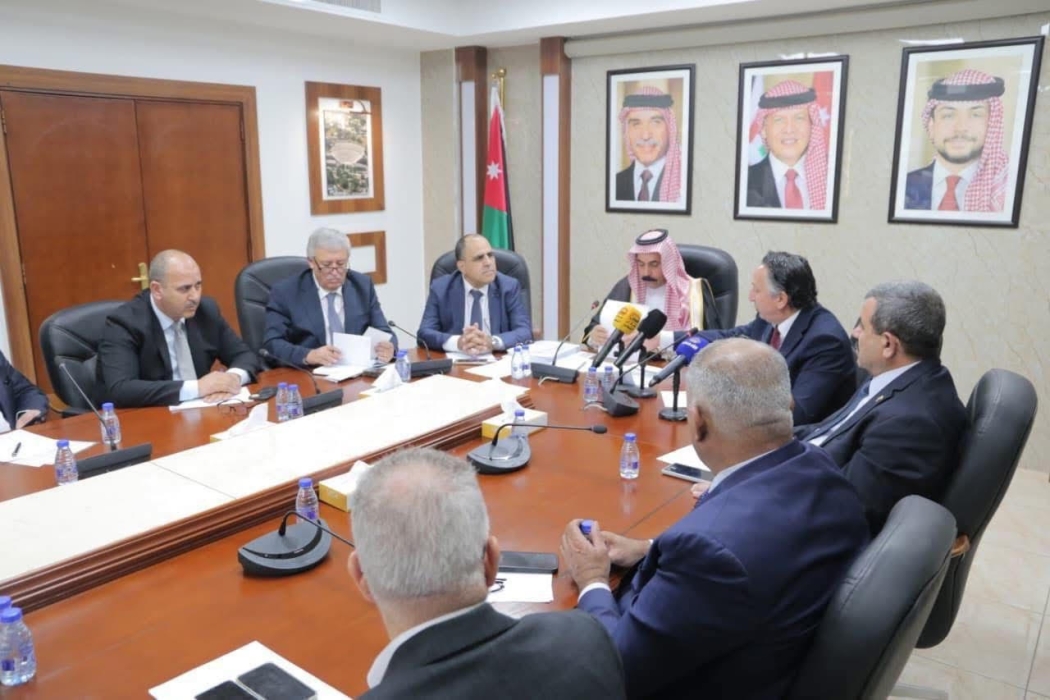 لجنة النقل النيابية تتابع بلاغ النائب ابو رمان بوجود شبهات فساد في عطاء رقم 124