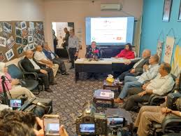تسعة احزاب اردنية تنفذ اضرابا عن الطعام تضامنا مع غزة