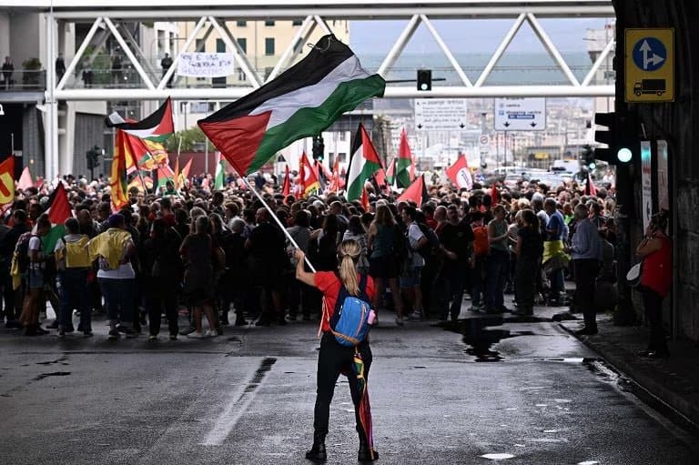 فيما صمت القبور يسود عواصم العرب.. إضراب ومظاهرات في 75 مدينة ايطالية ضد الإبادة الجماعية بغزة