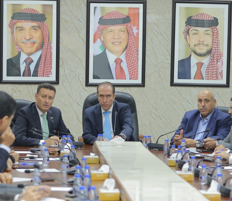 الميثاق النيابية تشكل لجنة حوار للتواصل مع الكتل النيابية الأخرى