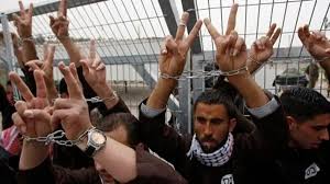 حماس تقدم رسميا قائمة أسماء الأسرى الفلسطينيين للتبادل