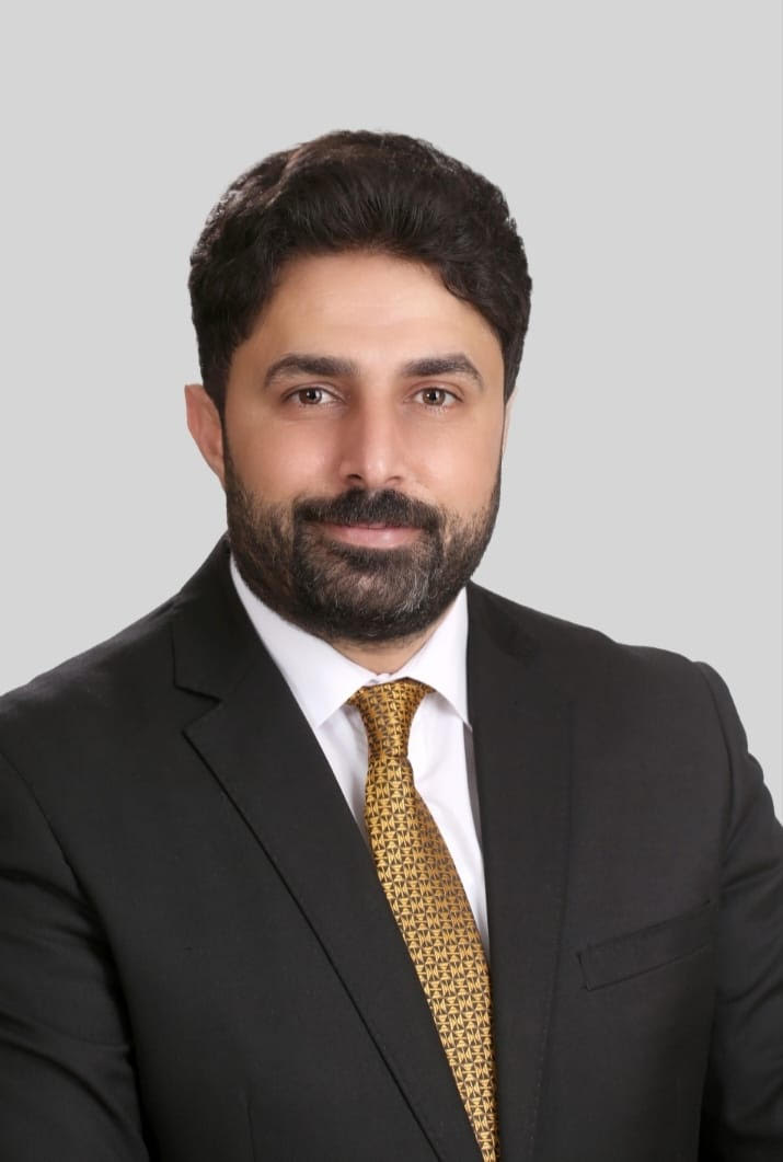 هدوء بكين وضجيج العالم