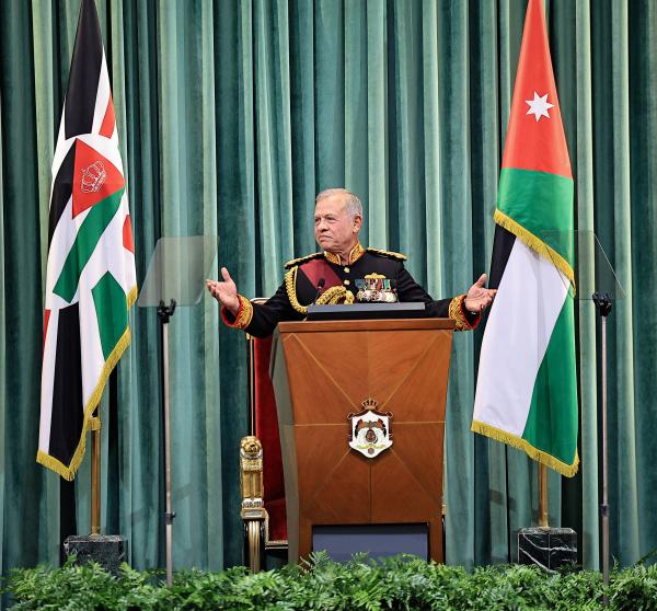 المحامين تشيد بخطاب العرش وثمن دعوة جلالته إلى تعزيز دولة القانون والمؤسسات وتكافؤ الفرص والإصلاح