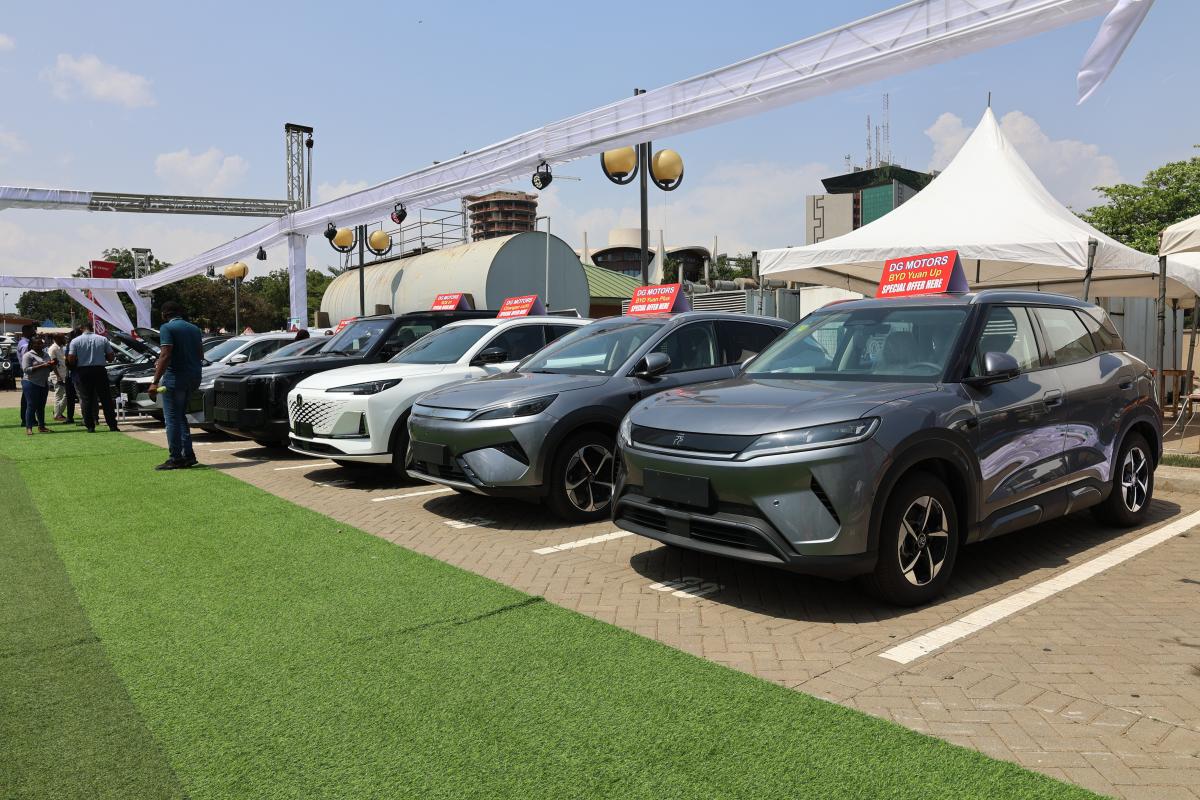 الجيش الإسرائيلي يبدأ بجمع مئات السيارات الصينية من ضباطه تخوفا من التجسس!