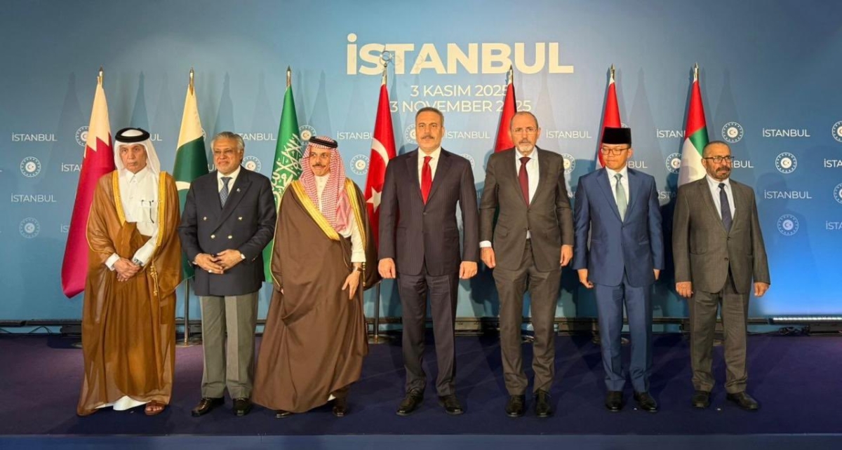 اجتماع اسطنبول: الحكم في قطاع غزة يجب ان يكون بيد الفلسطينيين ولا لنظام الوصاية