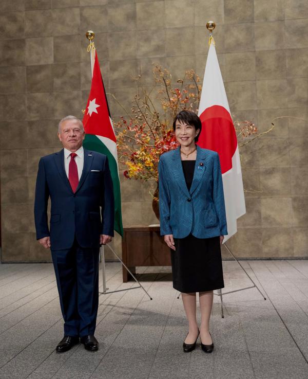 الملك يلتقي رئيسة وزراء اليابان: تكثيف العمل على توسيع التعاون بين البلدين