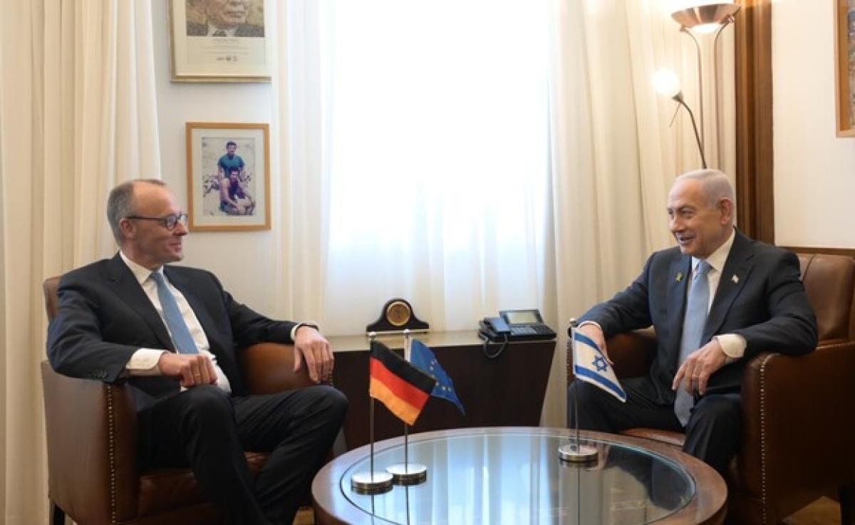 نتنياهو: على العالم العربي أن يضغط على حماس لتتخلى عن سلاحها.. ولن نسمح بدولة فلسطينية