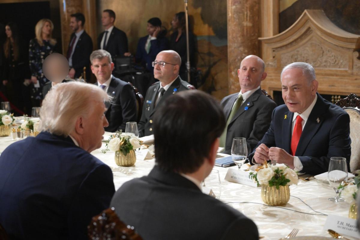 اجتماع ترامب نتنياهو: مؤشرات لضوء امريكي اخضر معلق لضرب ايران