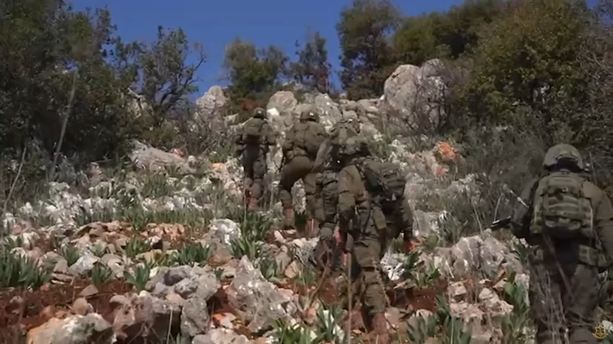 قوات الاحتلال تتوغل شمال سوريا .. وتعتقل 4 شبان