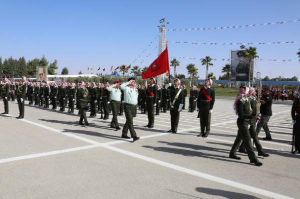 الجيش يفتح باب التجنيد لدورة الضباط الجامعيين