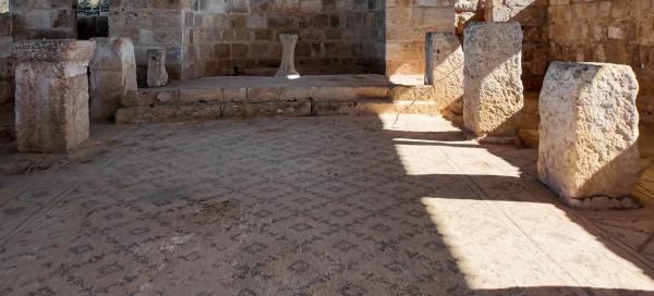 حسان يوجه بادراج موقع رحاب الأثري ضمن المسارات السِّياحيَّة