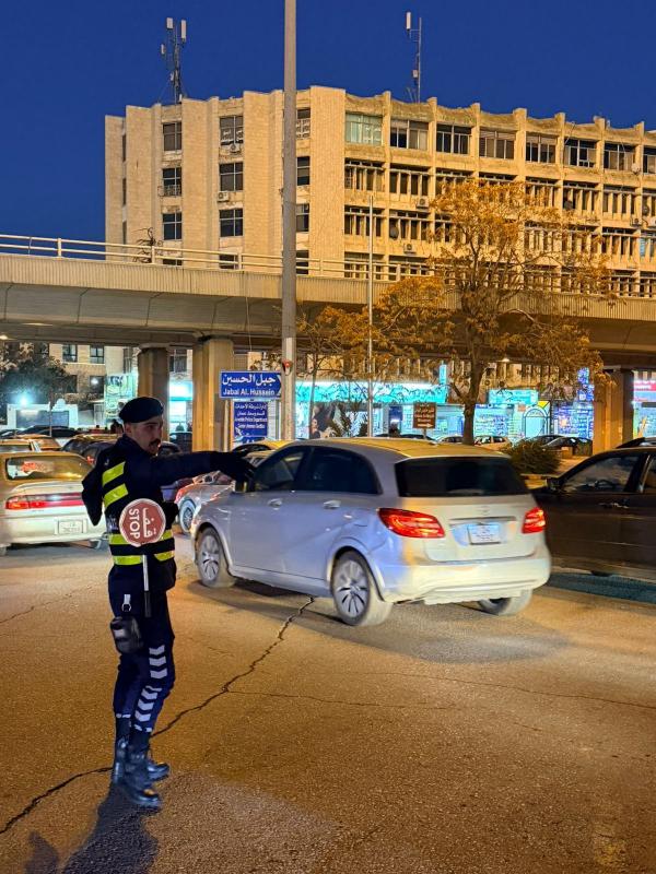 إدارة السير: خطة مرورية في أماكن التسوق والتجمعات