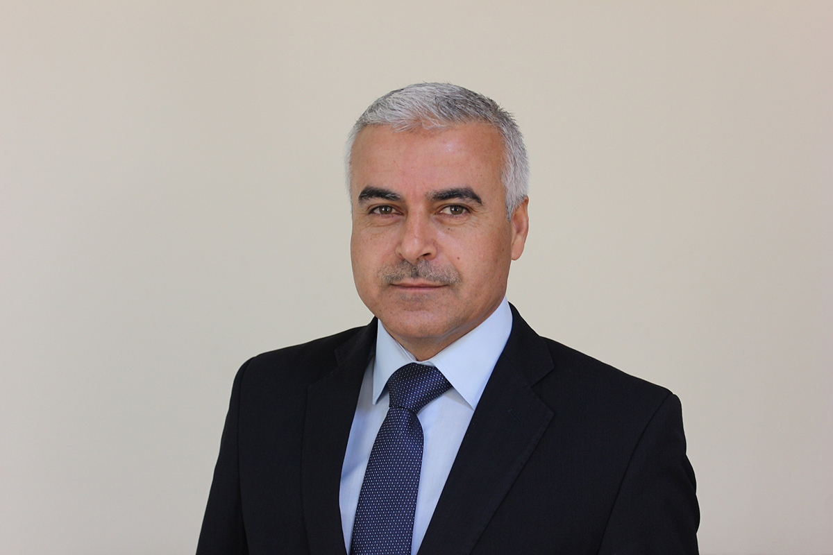 استقالة ريالات من رئاسة تحرير الدستور.. وتوقع البرماوي خلفا