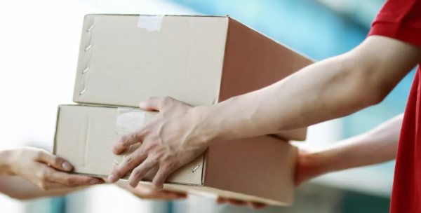 ضريبة مبيعات 16 على طرود بريدية تدخل حيز التنفيذ