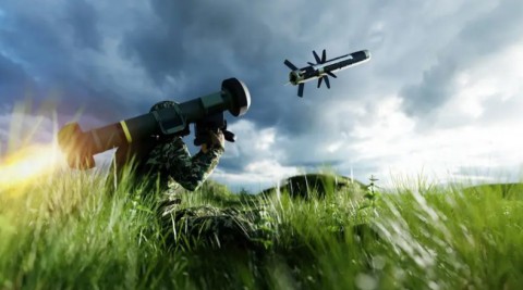 صفقة سرية تسربت: روسيا تزود ايران بصواريخ محمولة على الكتف للدفاع الجوي