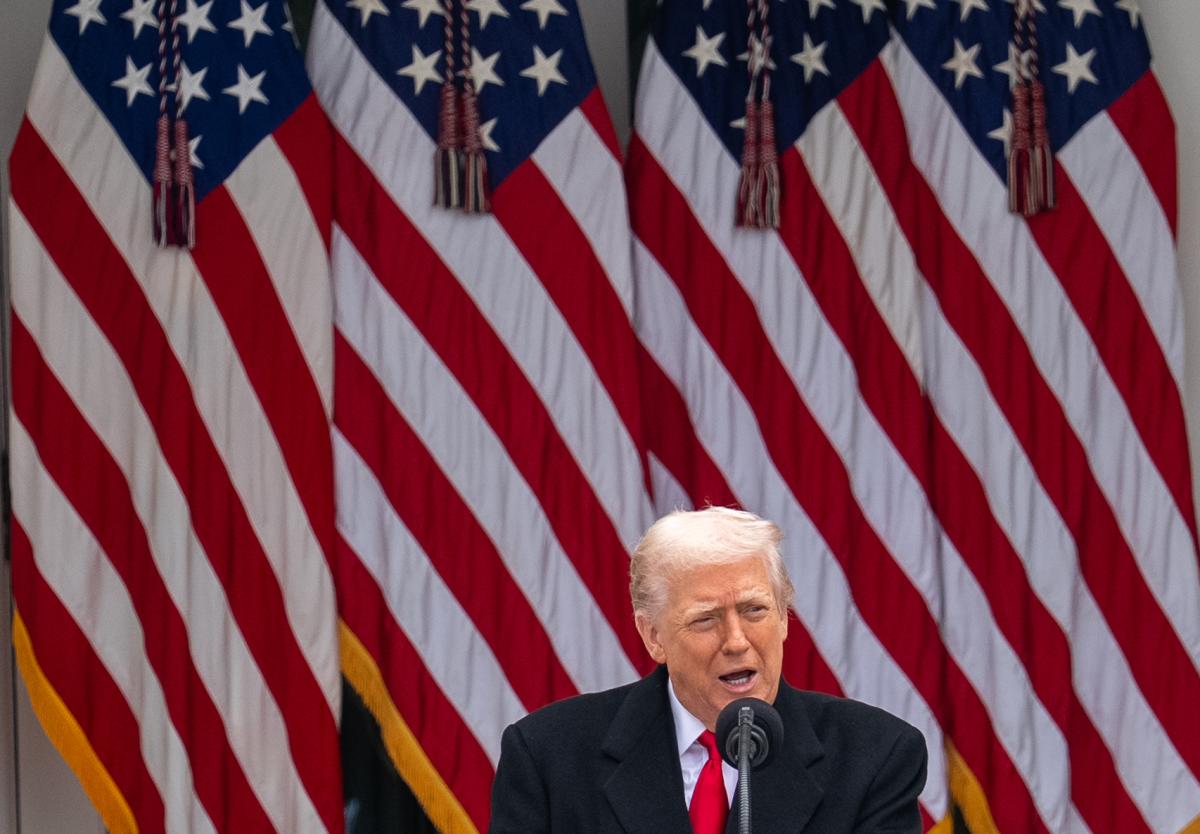 اعلام امريكي: ترامب يشعر بإحباط متزايد إزاء محدودية الخيارات العسكرية ضد إيران