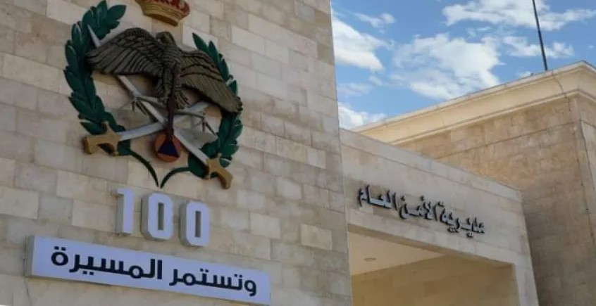 شاب في الـ16 يُقتل على يد والده إثر خلاف عائلي، والبحث مستمر عن الجاني