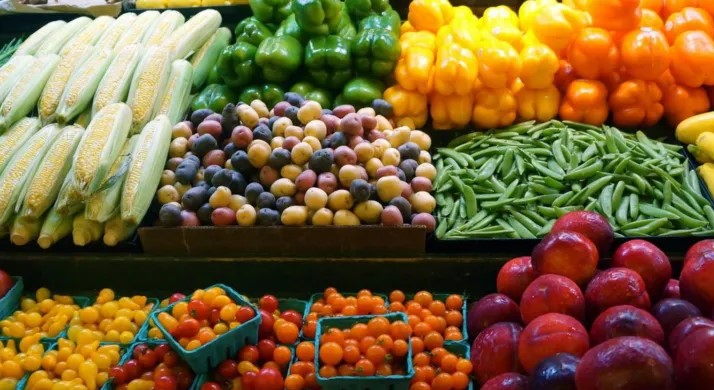 تعرف على اسعار الخضار والفواكة في السوق اليوم
