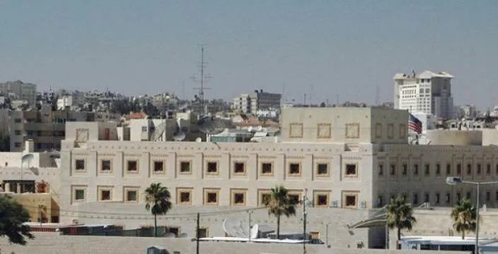 السفارة الأمريكية في الأردن تحذر المواطنين من التطورات الأمنية وتدعو لمغادرة المنطقة عند الحاجة