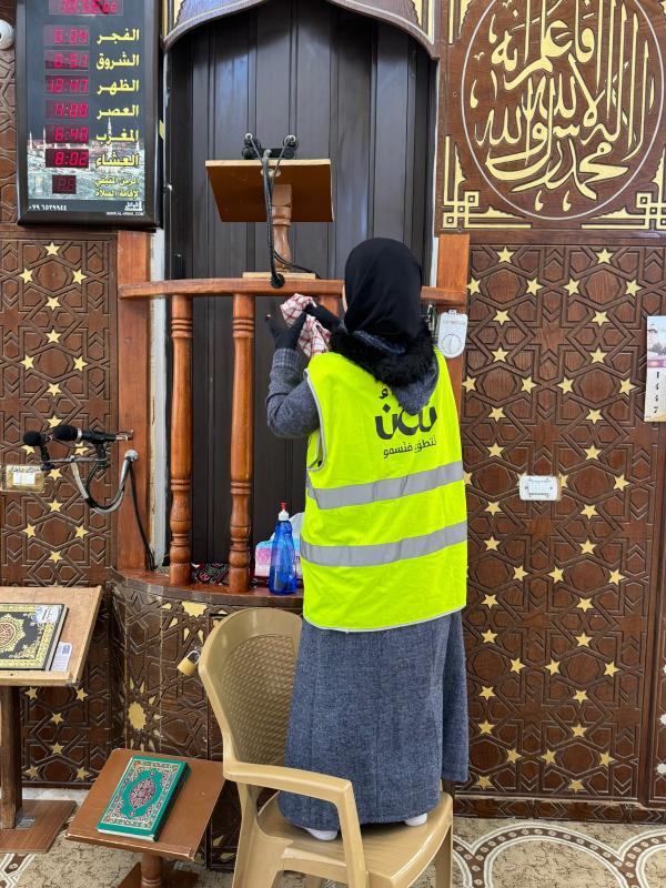 طلبة منصة نحن في جامعة إربد الأهلية يُنفذون مُبادرة تَطوعية لخدمة وتَنظيف المساجد في محافظة إربد