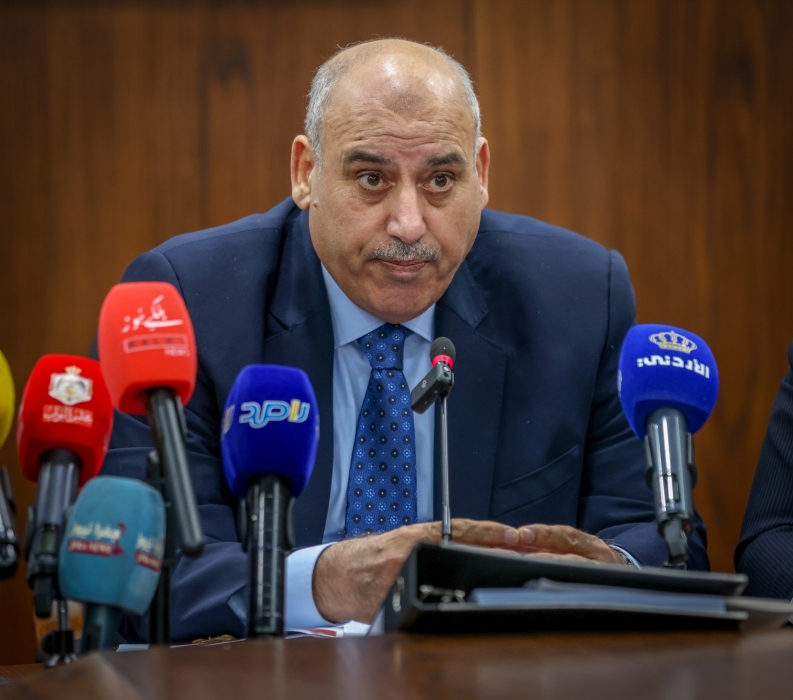 القاضي: أولويتنا حفظ مصالح المواطنين في قانون الضمان