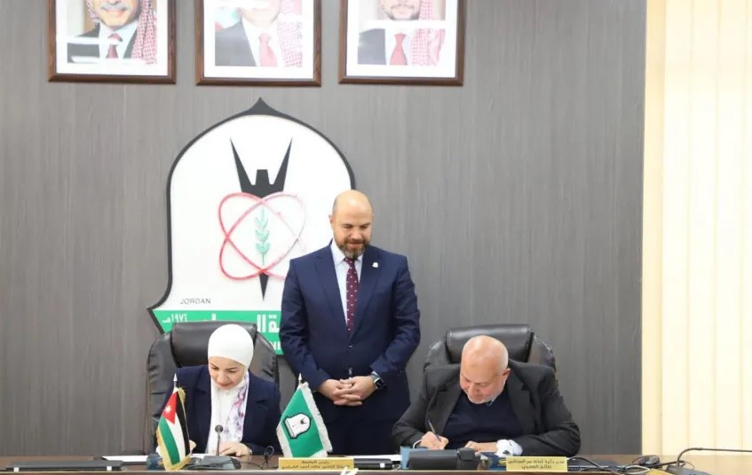 المعونة الوطنية وجامعة اليرموك يوقعان اتفاقية لتدريب أبناء الأسر المنتفعة
