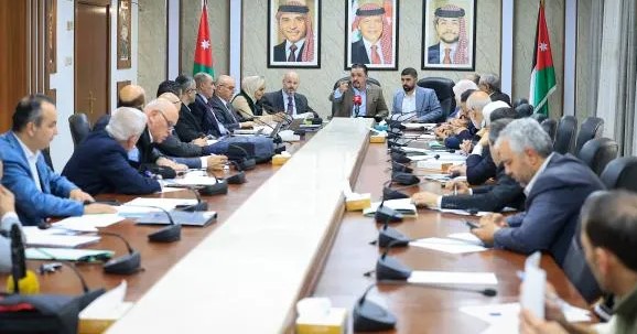 لجنة العمل النيابية تناقش تعديلات قانون الضمان الاجتماعي لضمان استدامة المنظومة
