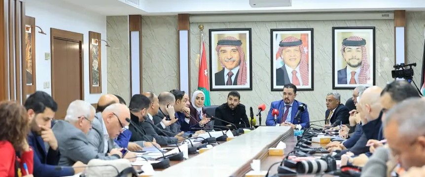 الحواري: نستمع لكل القطاعات لضمان قانون ضمان اجتماعي متوازن وعادل